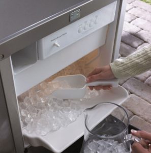 stand-alone icemaker